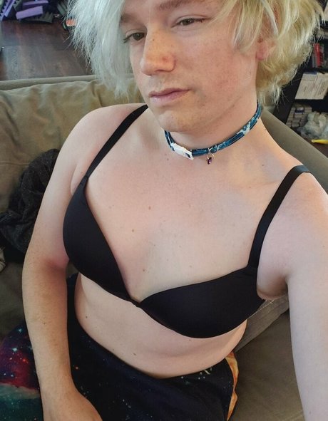 Carbonkitt Leak von OnlyFans