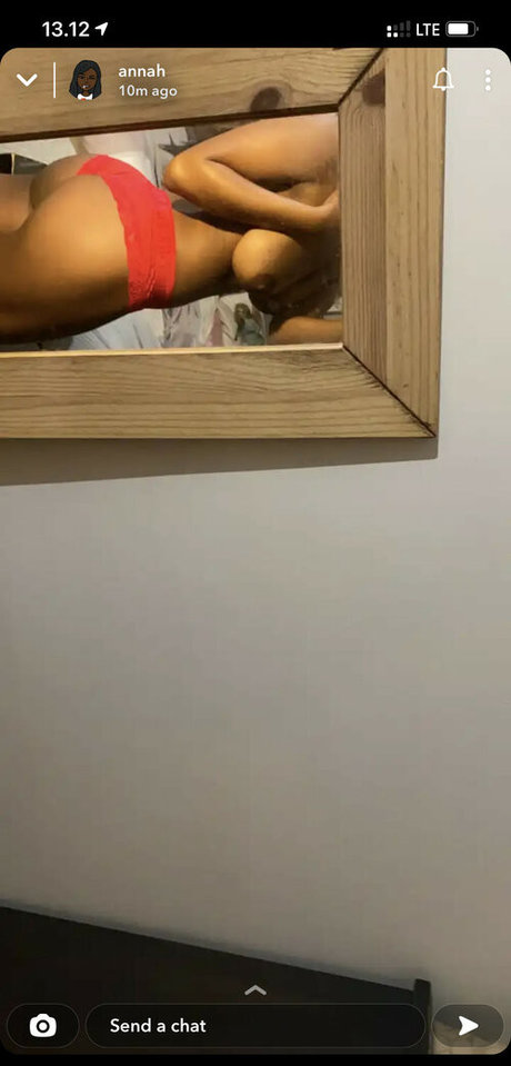 Annah Nicki Smith Nackt OnlyFans