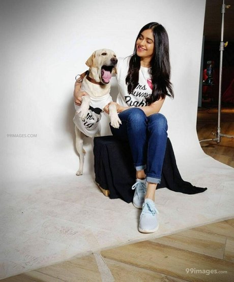 Adah Sharma OnlyFans Sex geleakt