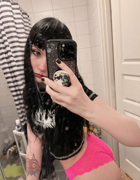 Messy OnlyFans Sextape