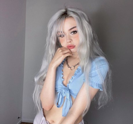 Sugoimeg Megwaifu OnlyFans-Inhalte