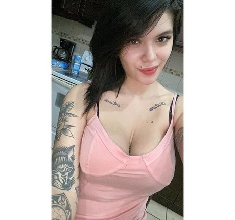 Paula Madrigal Sexy OnlyFans