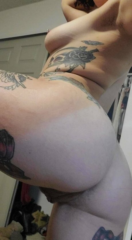 Randie Babydoll Morales Heiße OnlyFans Inhalte