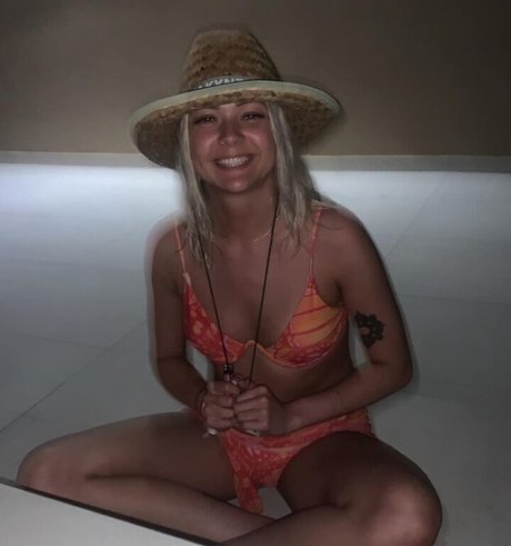 Cat Dart Nacktbilder OnlyFans