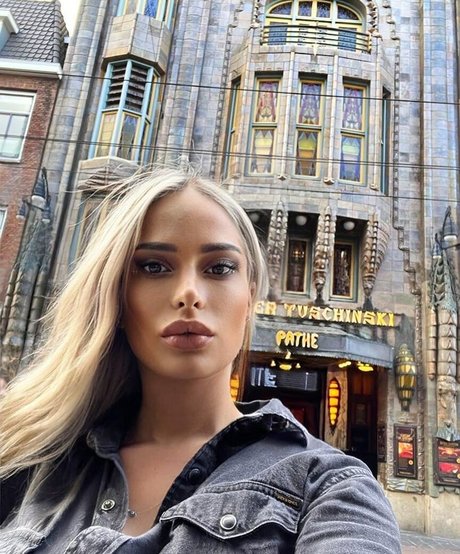 Merve Sanay OnlyFans Bilder