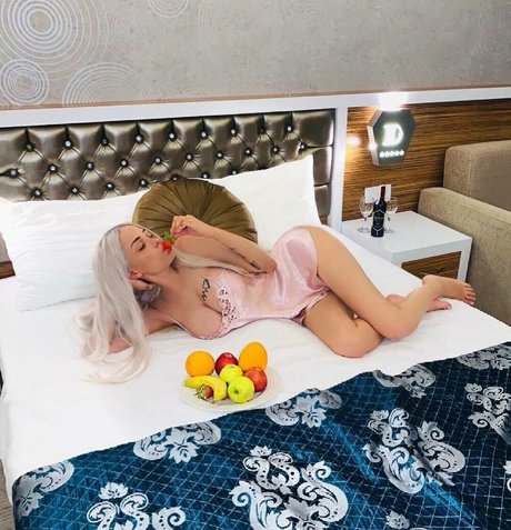 Merve Sanay OnlyFans-Pornos