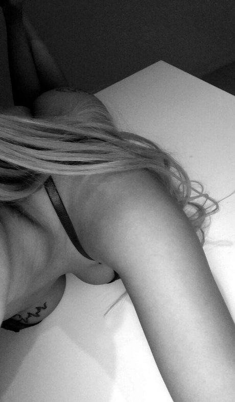 Merve Sanay OnlyFans Modelfoto