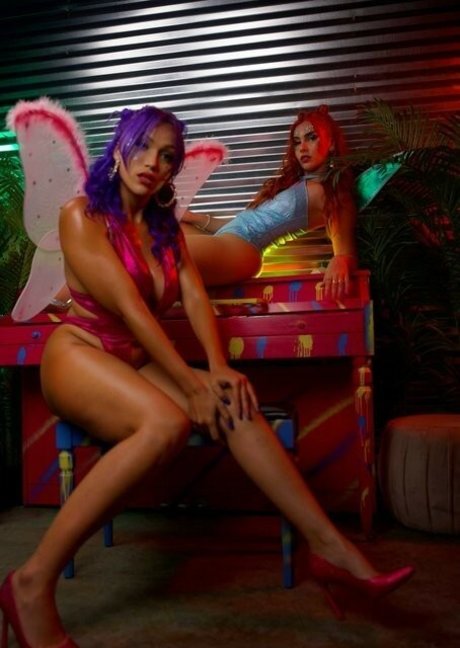 Frenemies Nacktbilder geleakt OnlyFans geleakt