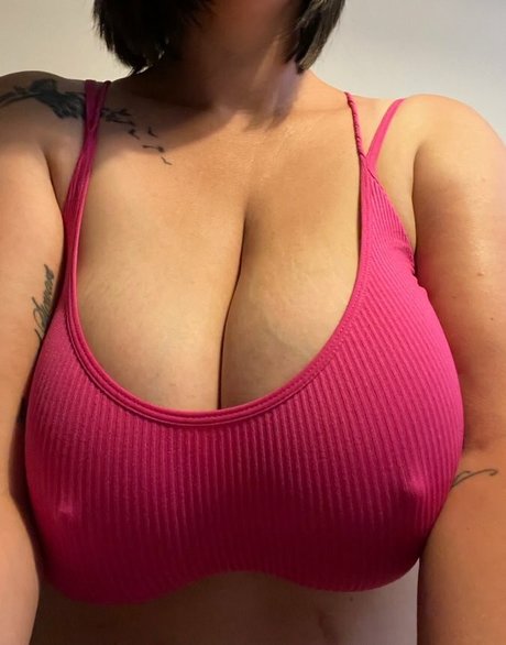 queenieohearts OnlyFans geleakte Pornografie