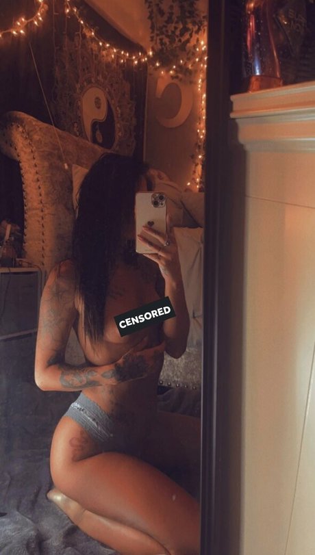 Tattoolovie09 Nacktbilder von OnlyFans geleakt
