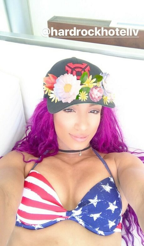 WWE Sasha Banks Titten OnlyFans