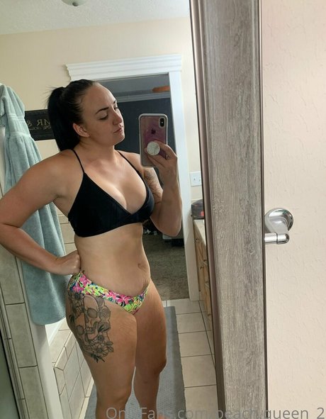Peach Queen 2 Nacktbilder von OnlyFans