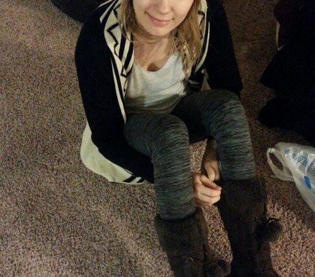 softlygaloshes OnlyFans XXX