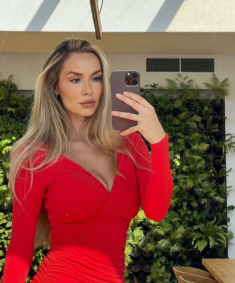 Sabina Kontor Oben ohne OnlyFans