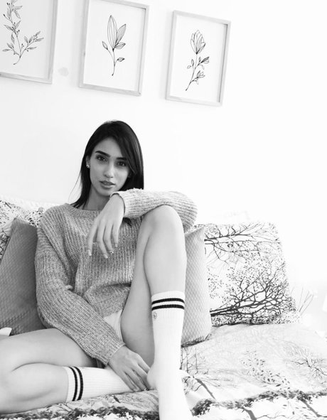 Liz steele Nacktbilder von OnlyFans