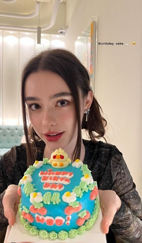 Dasha Tarab OnlyFans Strip