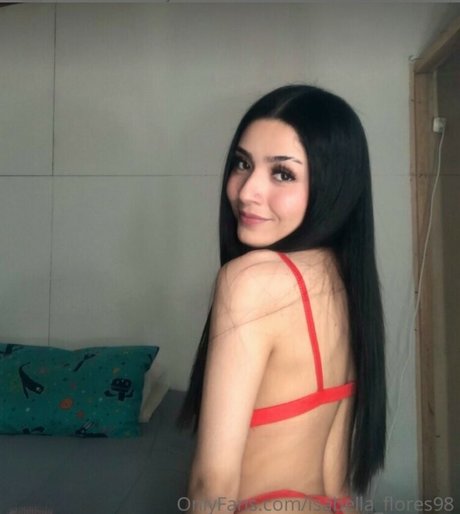 Flores Isabella98 OnlyFans geleakte Brüste