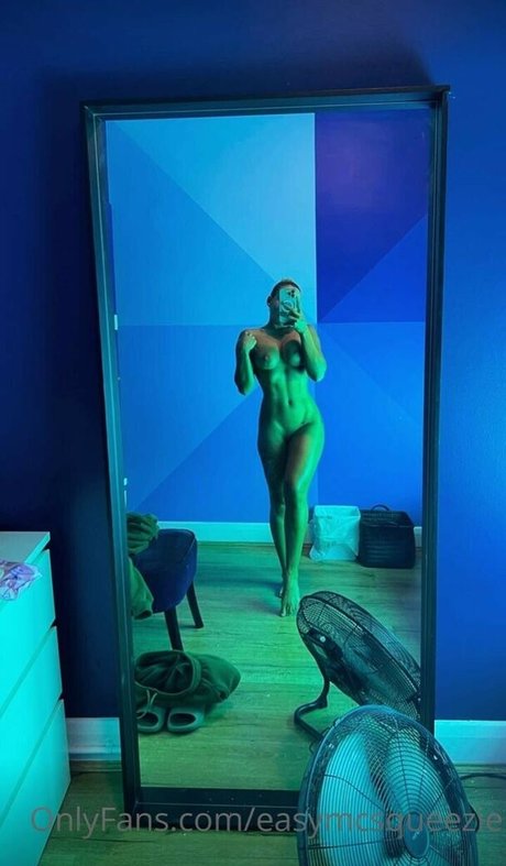 Emily McCarthy Leaked OnlyFans Sextape