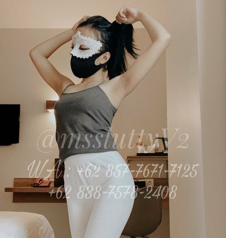 MssluttyVani OnlyFans Model Fotos