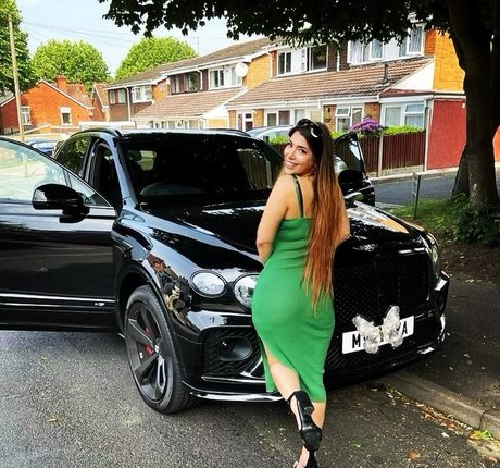 Mizz Ellaa ASMR Nacktbilder von OnlyFans geleakt