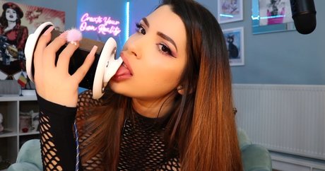 Mizz Ellaa ASMR OnlyFans geleakte Pornografie
