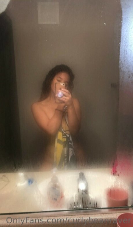 Curlybeanraver OnlyFans-Sex