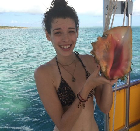 Carly Foulkes OnlyFans-Rezensionen