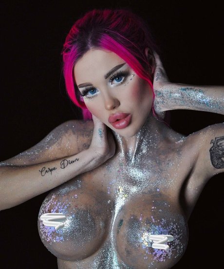 Viktoria Shock Nacktbilder von OnlyFans