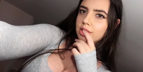 okmilky Model OnlyFans Foto