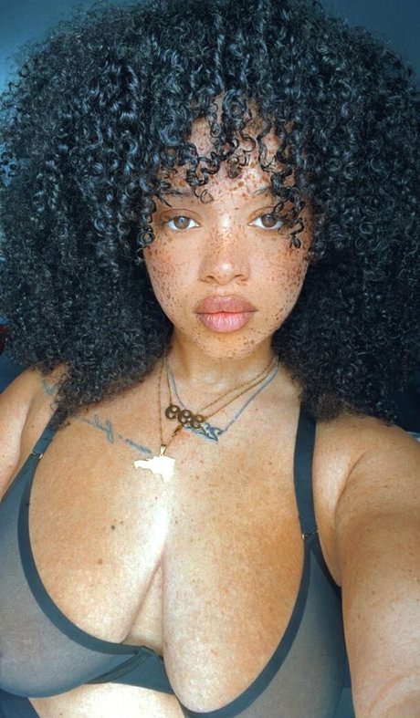 Tysorosey OnlyFans Leak