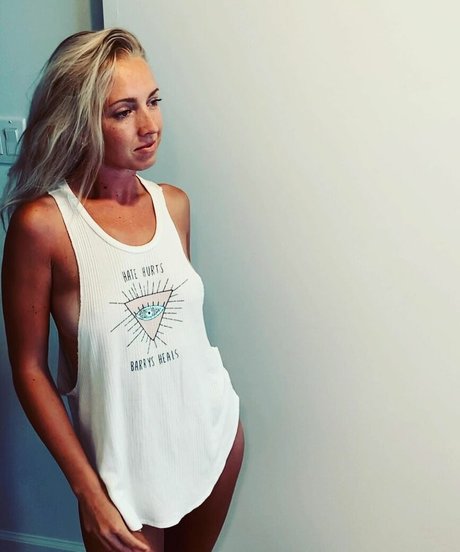 the jeneva Leak von OnlyFans Pornografie