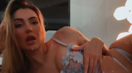 OliviaMaeBae OnlyFans Pornografie