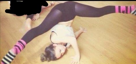 Aggeliki Belesioti OnlyFans Bilder