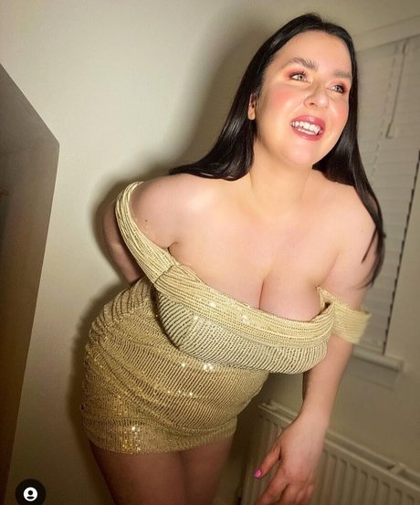 Suzie Mac OnlyFans Bilder