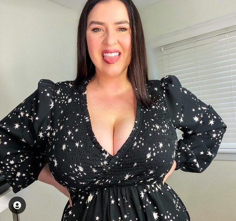 Suzie Mac OnlyFans Lesbisch