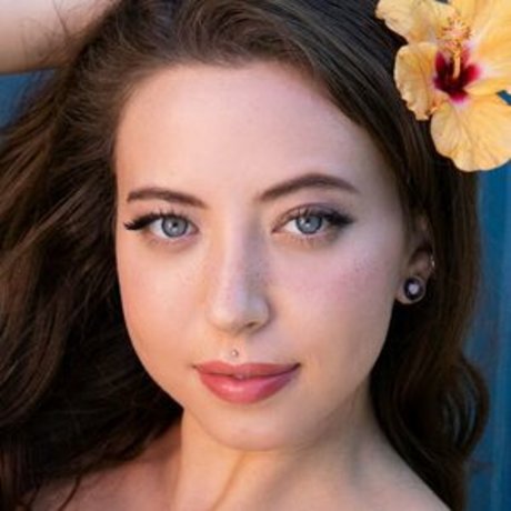 Lauryn Wolfe OnlyFans NSFW