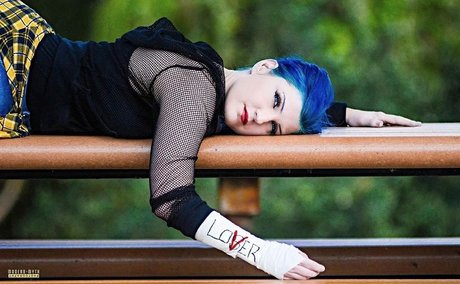 Leva Bates OnlyFans-Inhalte