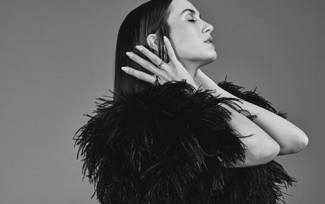 Maude Apatow NurlyFans-Brüste