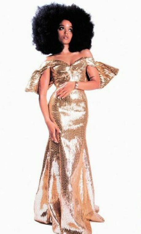 Whitney Peak OnlyFans schlank