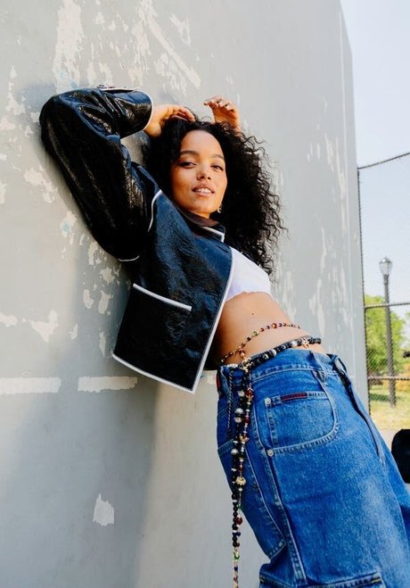 Whitney Peak Brüste OnlyFans