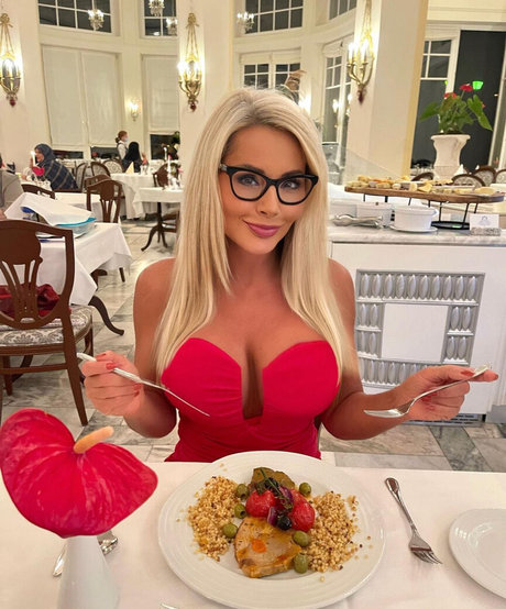 Lenka Dragounova Nacktbilder geleakt OnlyFans geleakt