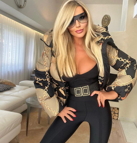 Lenka Dragounova OnlyFans Bilder