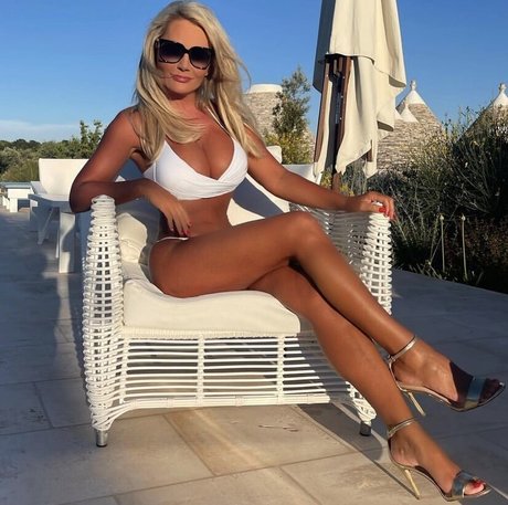 Lenka Dragounova Nacktbilder von OnlyFans