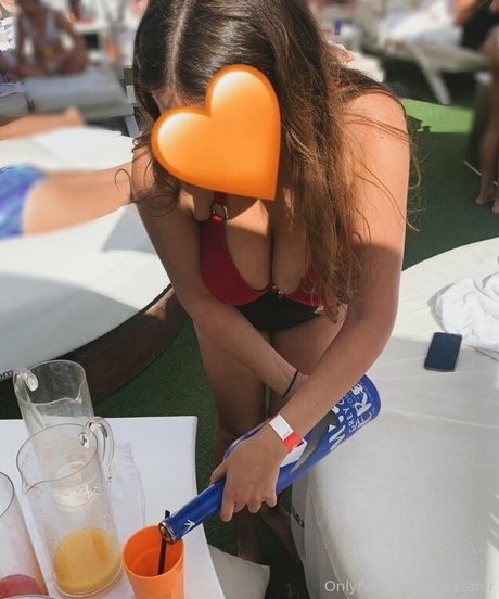 Zara Zahir Nacktbilder von OnlyFans geleakt