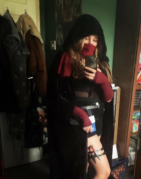 Zara Zahir OnlyFans Bilder