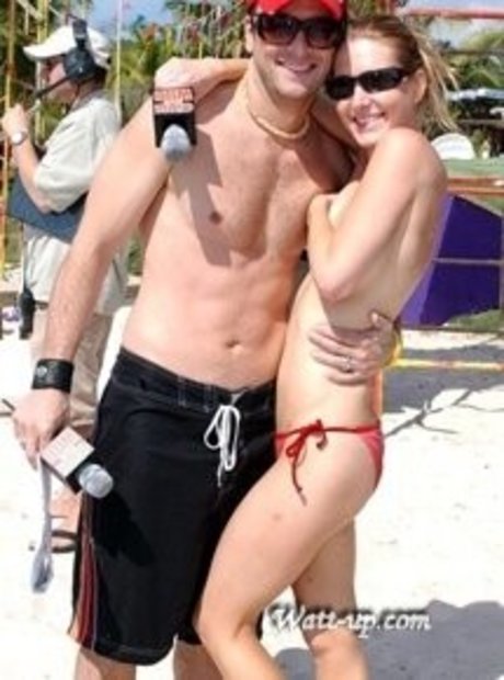 Andrea Lowell OnlyFans