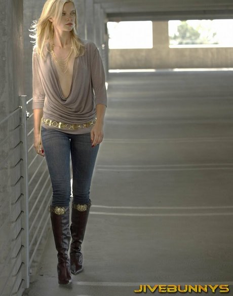 Amy Lysle Smart OnlyFans NSFW