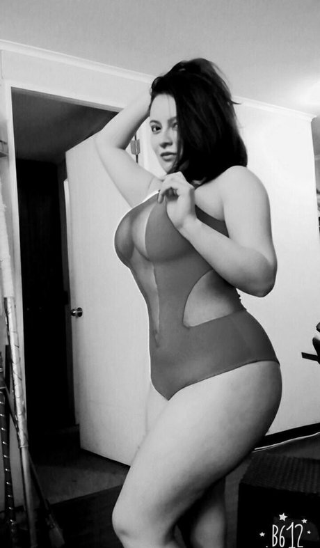 AleOpame OnlyFans geleakte Brüste