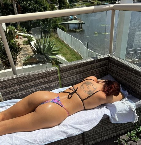 Amelie Bruschi OnlyFans nackt