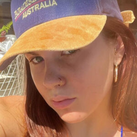 Amelie Bruschi Auf OnlyFans